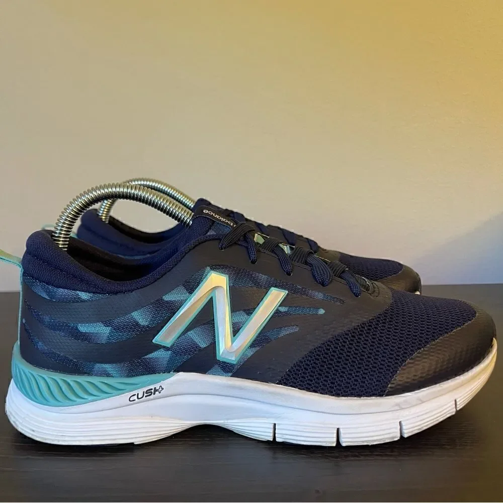 New Balance Women’s 715 Cush Cross Sz 9 Training Sneakers NavyTeal  WX715KG2